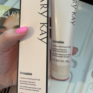 TimeWise® Moisture Renewing Gel Mask - NIB